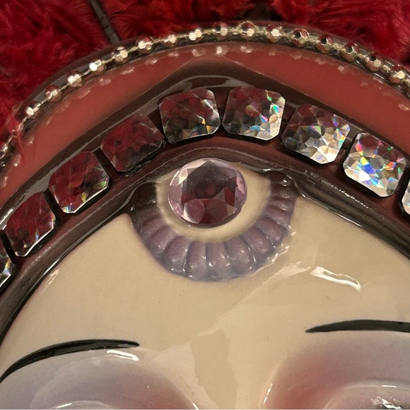 VINTAGE MASK - CLAY ART OF SAN FRANCISCO - ELEGANT BURGUNDY FEATHERS - JEWELED - Picture 5 of 7